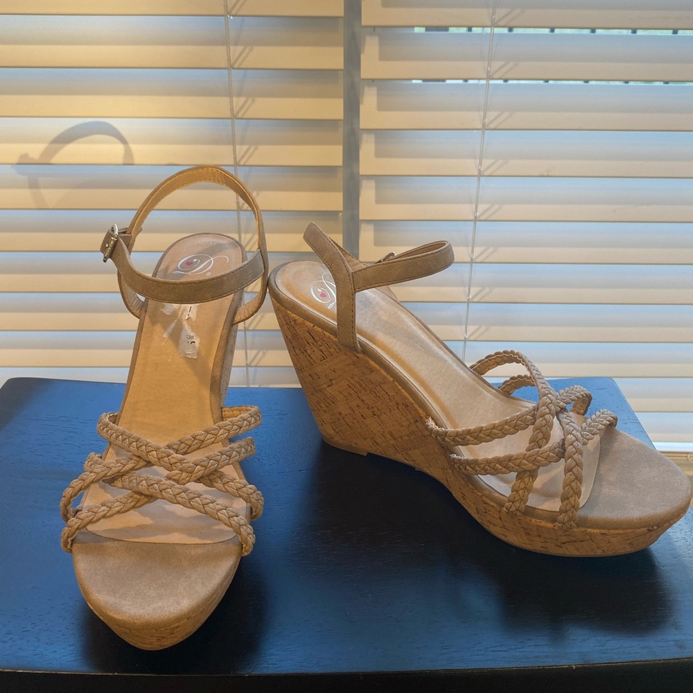 Wedge sandal